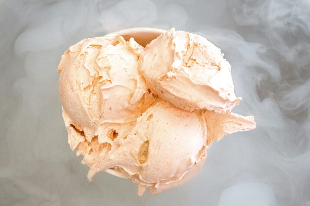 image shows the type of ice cream you will find at Kungsholmens Glassfabrik